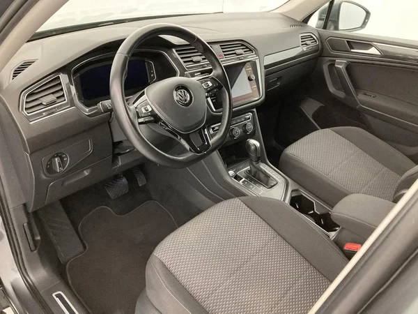 VOLKSWAGEN Tiguan Allspace (2021) — foto 7 van 36