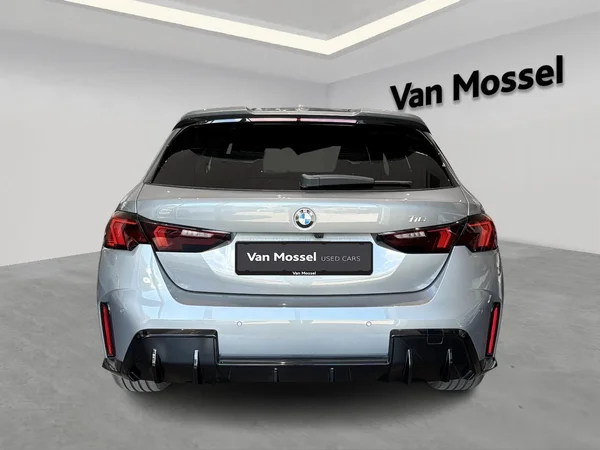 BMW 1 Reeks (2025) — foto 13 van 19
