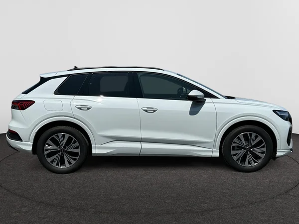 AUDI Q4 e-tron (2025) — foto 17 van 21