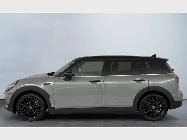 MINI Mini Clubman (2022) — foto 15 van 20