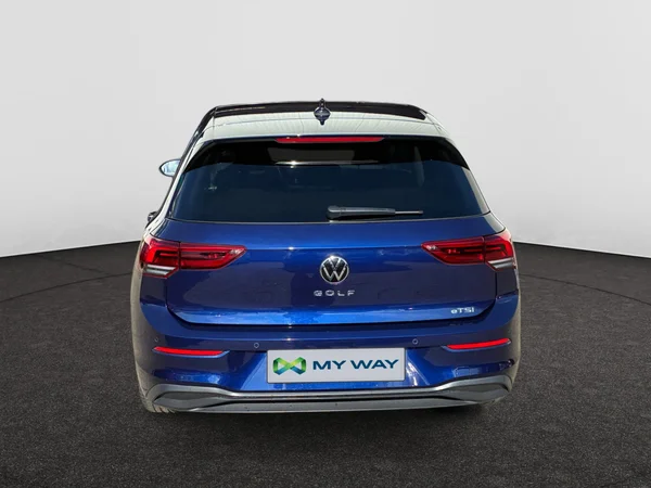 VOLKSWAGEN Golf VIII (2024) — foto 17 van 22