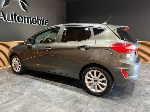 Ford Fiesta (2018) — foto 15 van 23
