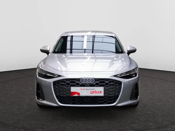 AUDI A6 e-hybrid (PHEV) (2026) — foto 13 van 16