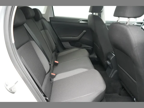 VOLKSWAGEN Taigo (2025) — foto 2 van 26