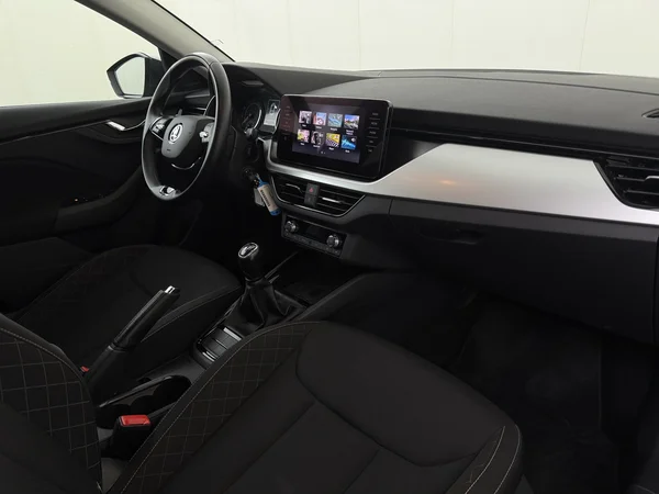 SKODA Scala (2021) — foto 3 van 29