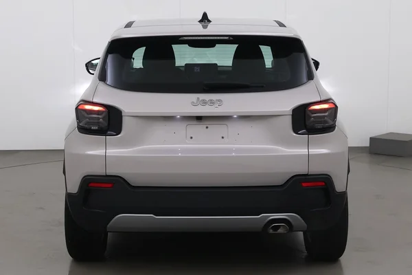 Jeep Avenger (2025) — foto 12 van 17