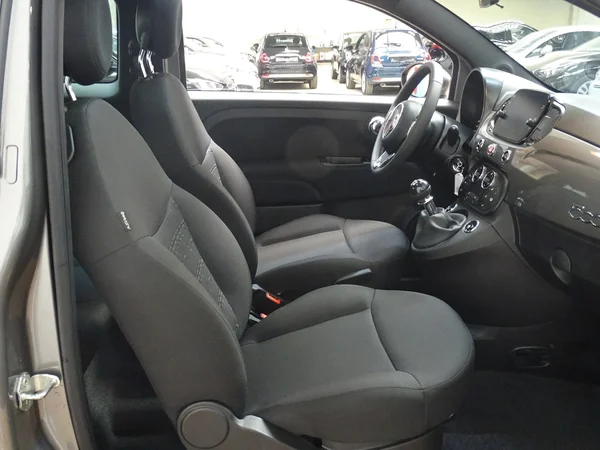 Fiat 500 (2023) — foto 4 van 19