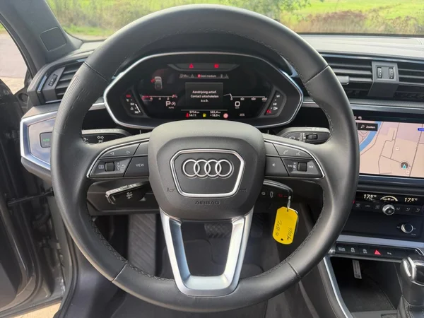AUDI Q3 Sportback (2024) — foto 2 van 20