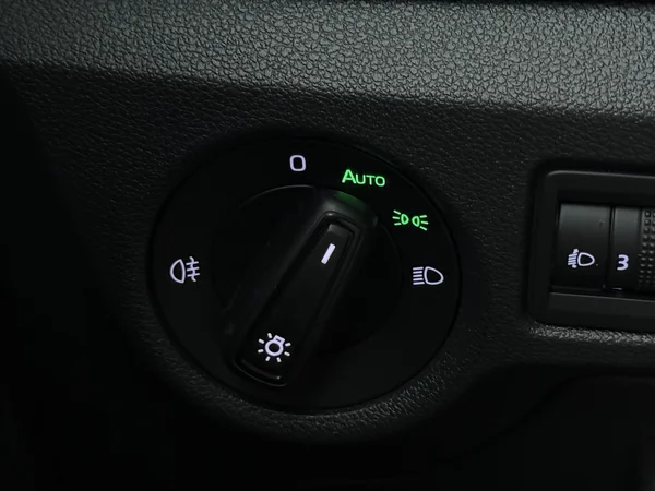 SKODA Kamiq (2022) — foto 18 van 27