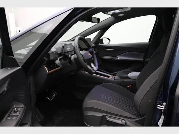 CUPRA Born (2025) — foto 16 van 18