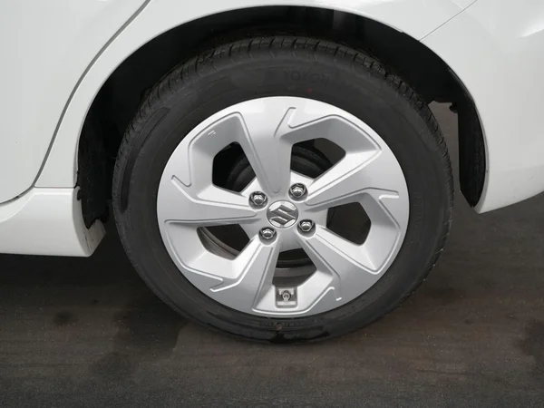 Suzuki Swift (2025) — foto 6 van 22