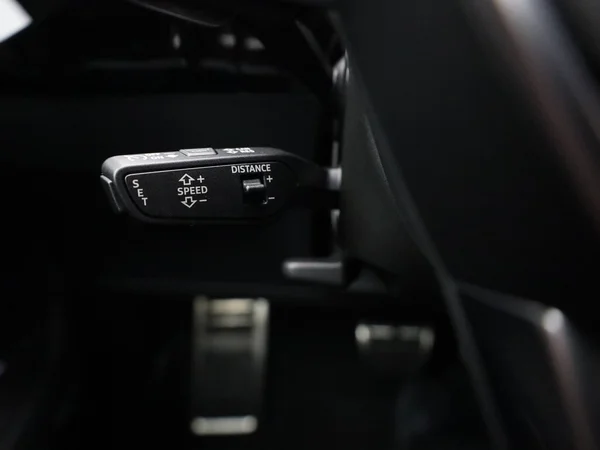 AUDI Q8 e-tron Sportback (2025) — foto 22 van 24