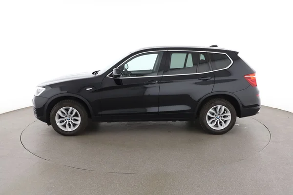 BMW X3 (2015) — foto 9 van 16