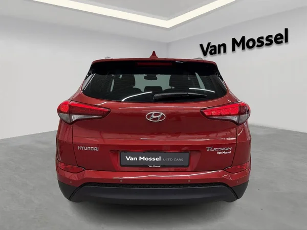 Hyundai Tucson (2017) — foto 15 van 21