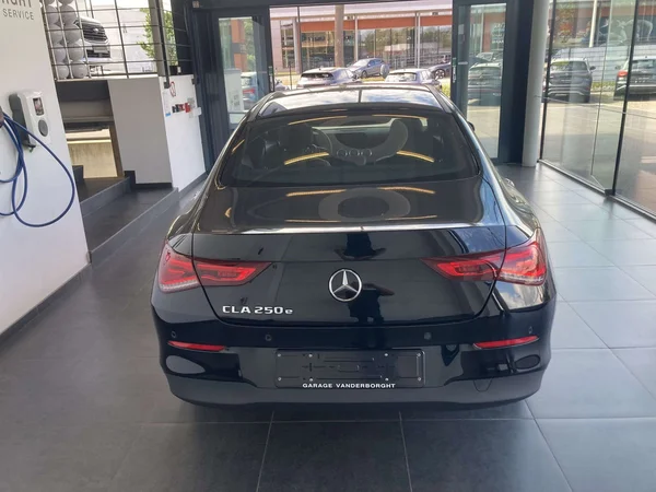 Mercedes-Benz CLA (2022) — foto 18 van 22