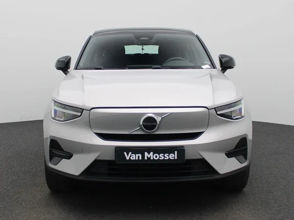 Volvo C40 (2022) — foto 23 van 44