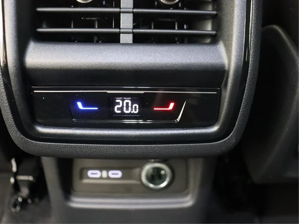 SKODA Kodiaq (2025) — foto 10 van 16
