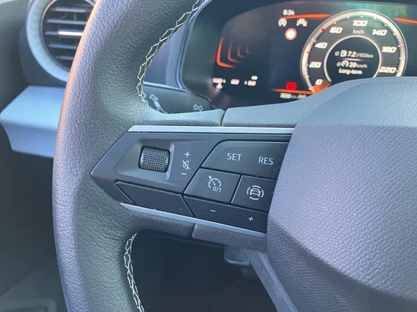 SEAT Arona (2025) — foto 16 van 24