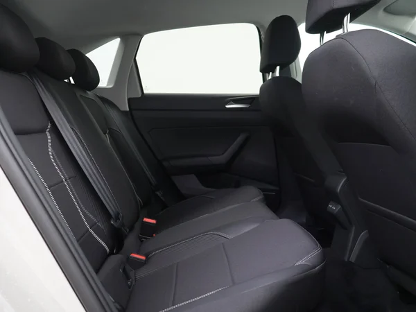 VOLKSWAGEN Taigo (2025) — foto 3 van 23