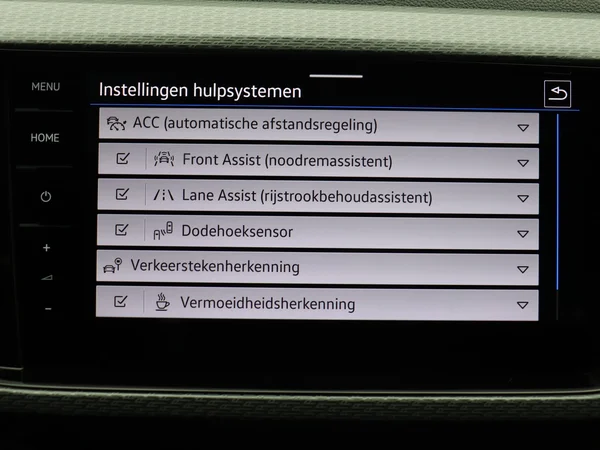 VOLKSWAGEN T-Cross (2024) — foto 16 van 18