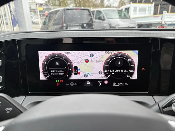 VOLKSWAGEN Tiguan (2026) — foto 4 van 18