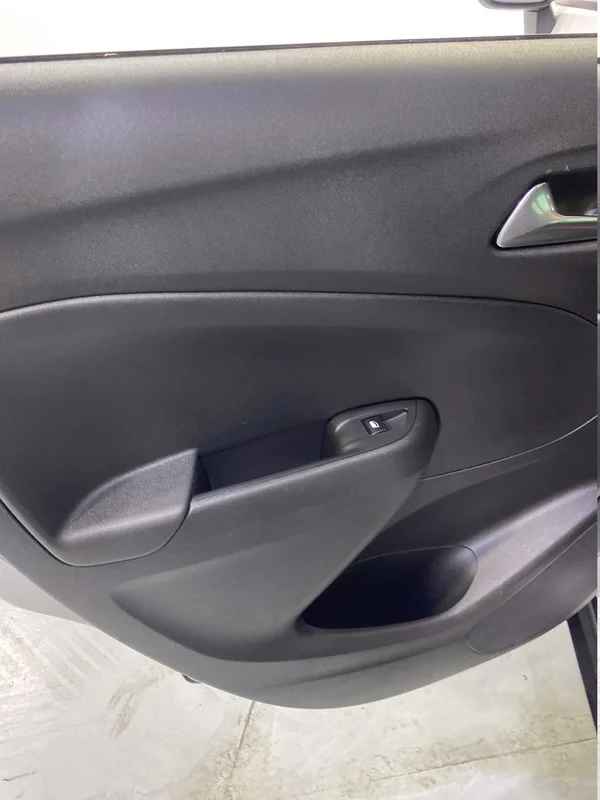 Opel Crossland (2021) — foto 51 van 64