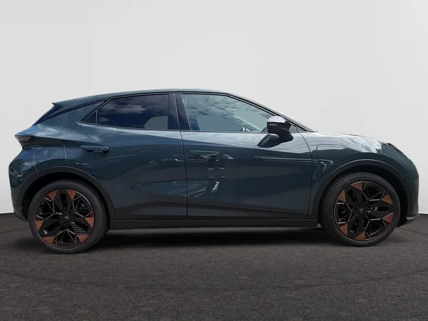 CUPRA Raval (2026) — foto 15 van 17