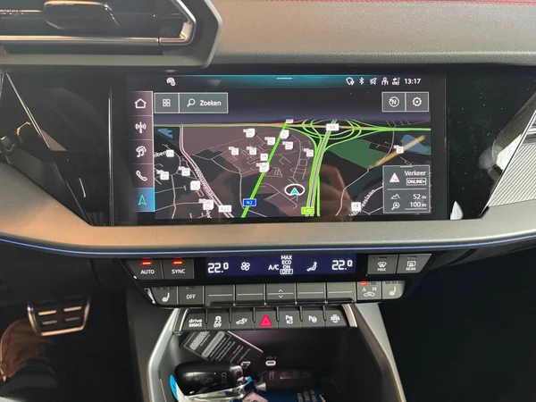 AUDI A3 Sportback PHEV (2025) — foto 15 van 24