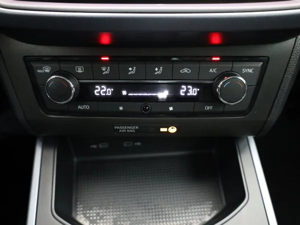 SEAT Arona (2021) — foto 3 van 21