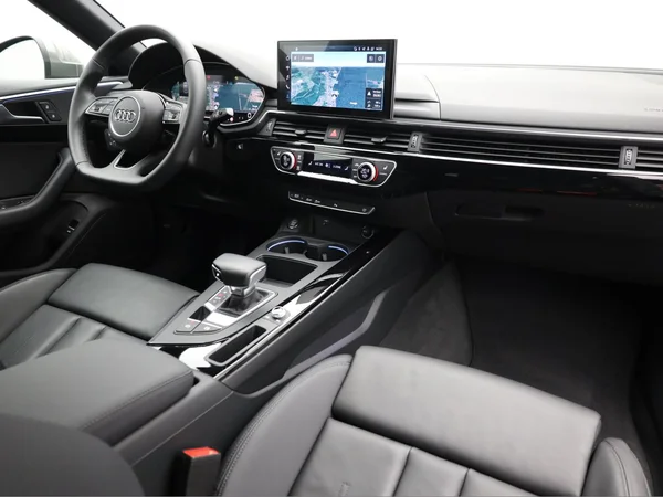 AUDI A5 Sportback (2025) — foto 17 van 23