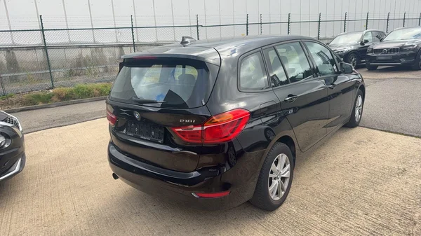 BMW 2 Reeks (2018) — foto 10 van 14