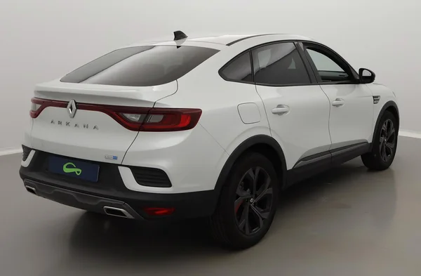 Renault Arkana E-TECH (HEV) (2022) — foto 24 van 28