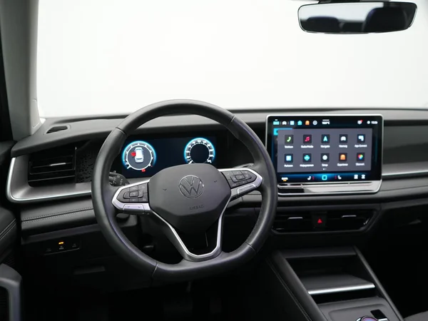 VOLKSWAGEN Tayron (2025) — foto 4 van 30