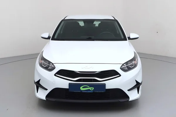 Kia Ceed (2023) — foto 26 van 27