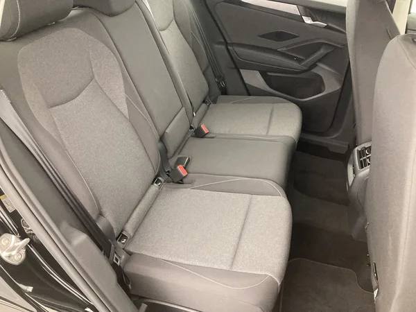VOLKSWAGEN Tiguan (2025) — foto 28 van 36