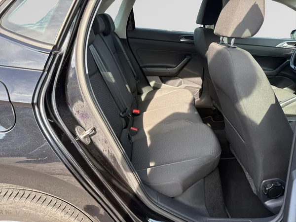 VOLKSWAGEN Polo (2021) — foto 10 van 20