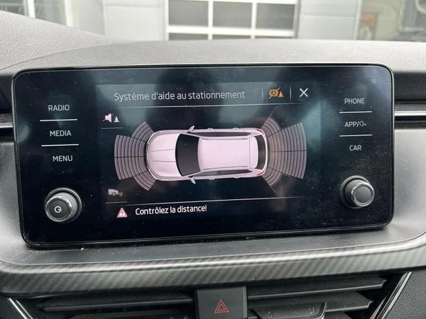 SKODA Kamiq (2021) — foto 13 van 32