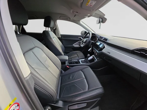 AUDI Q3 Sportback (2022) — foto 8 van 24