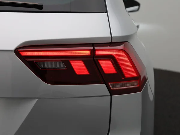 Volkswagen Tiguan (2022) — foto 38 van 48