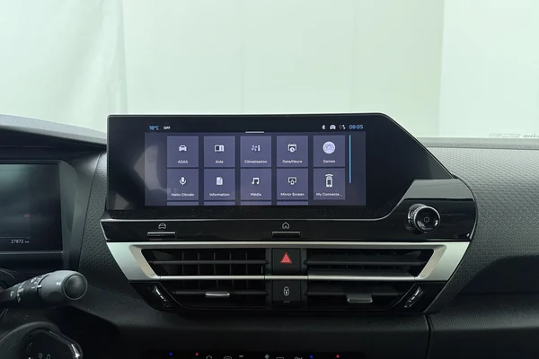 Citroen C4 (2025) — foto 3 van 18