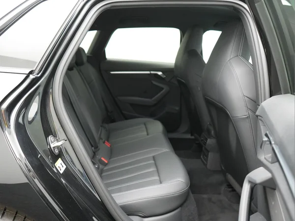AUDI A3 Sportback (2023) — foto 5 van 10