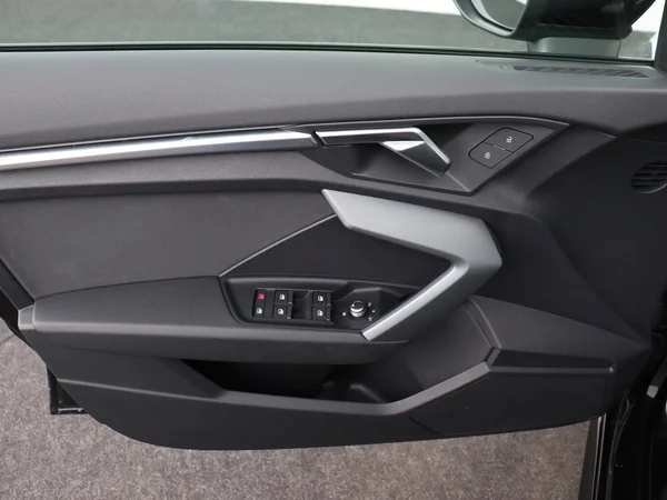 AUDI A3 Sportback (2025) — foto 8 van 18