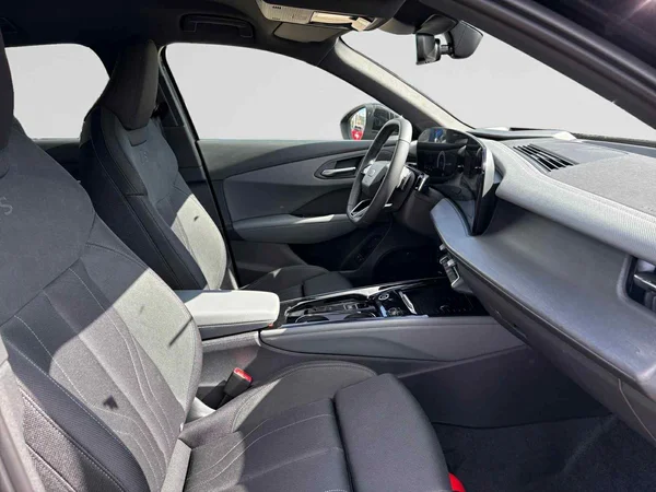 AUDI Q3 SUV e-hybrid (PHEV) (2025) — foto 6 van 16