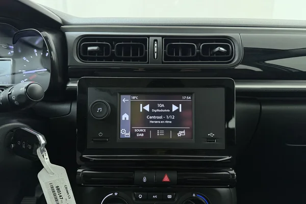 Citroen C3 (2021) — foto 3 van 25