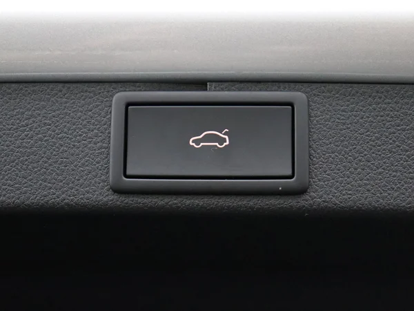 SKODA Octavia Combi (2024) — foto 7 van 19