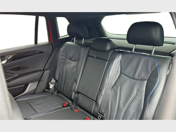Volkswagen Tiguan (2024) — foto 2 van 29