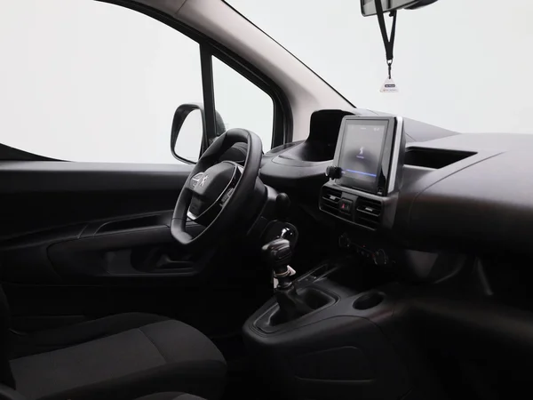 Peugeot Partner (2022) — foto 16 van 33