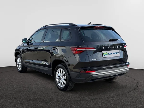 SKODA Karoq (2022) — foto 5 van 12