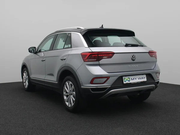 VOLKSWAGEN T-Roc (2025) — foto 8 van 15