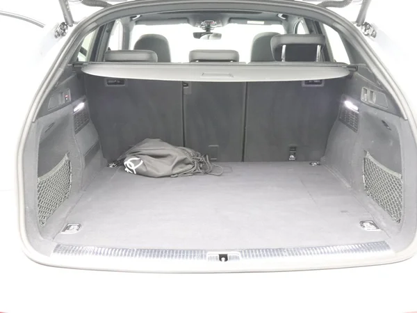 AUDI Q5 Sportback PHEV (2024) — foto 3 van 19